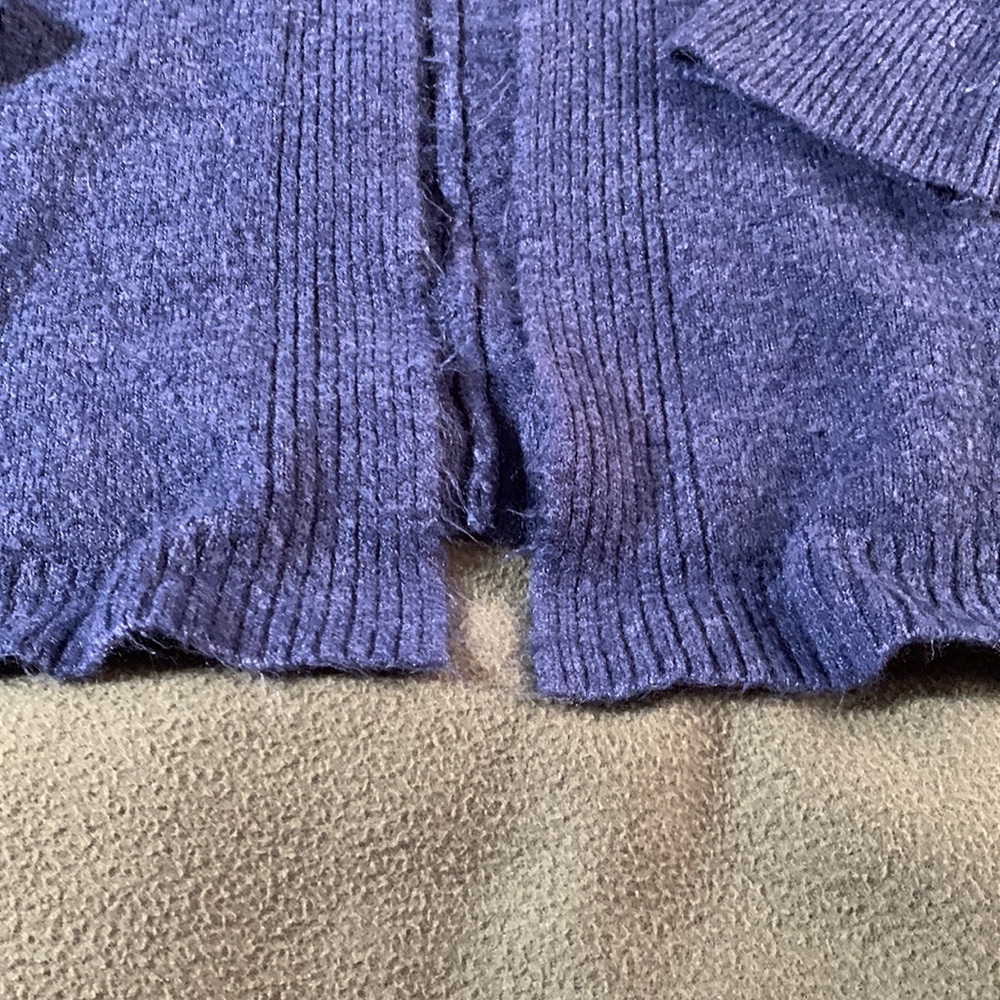 Old Navy blue fuzzy sweater. Drop shoulder. Open front. Size Large - Picture 5 of 8